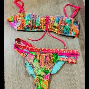 Colombian bathing suit small